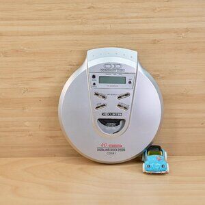 Curtis CD081 Portable CD Player Vintage 40 Sec Anti Shock Bass Boost Silver